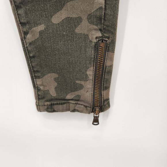 NWT KanCan Camo Denim Estilo Skinny Zippered Leg Women's Jeans 24 - Picture 8 of 9